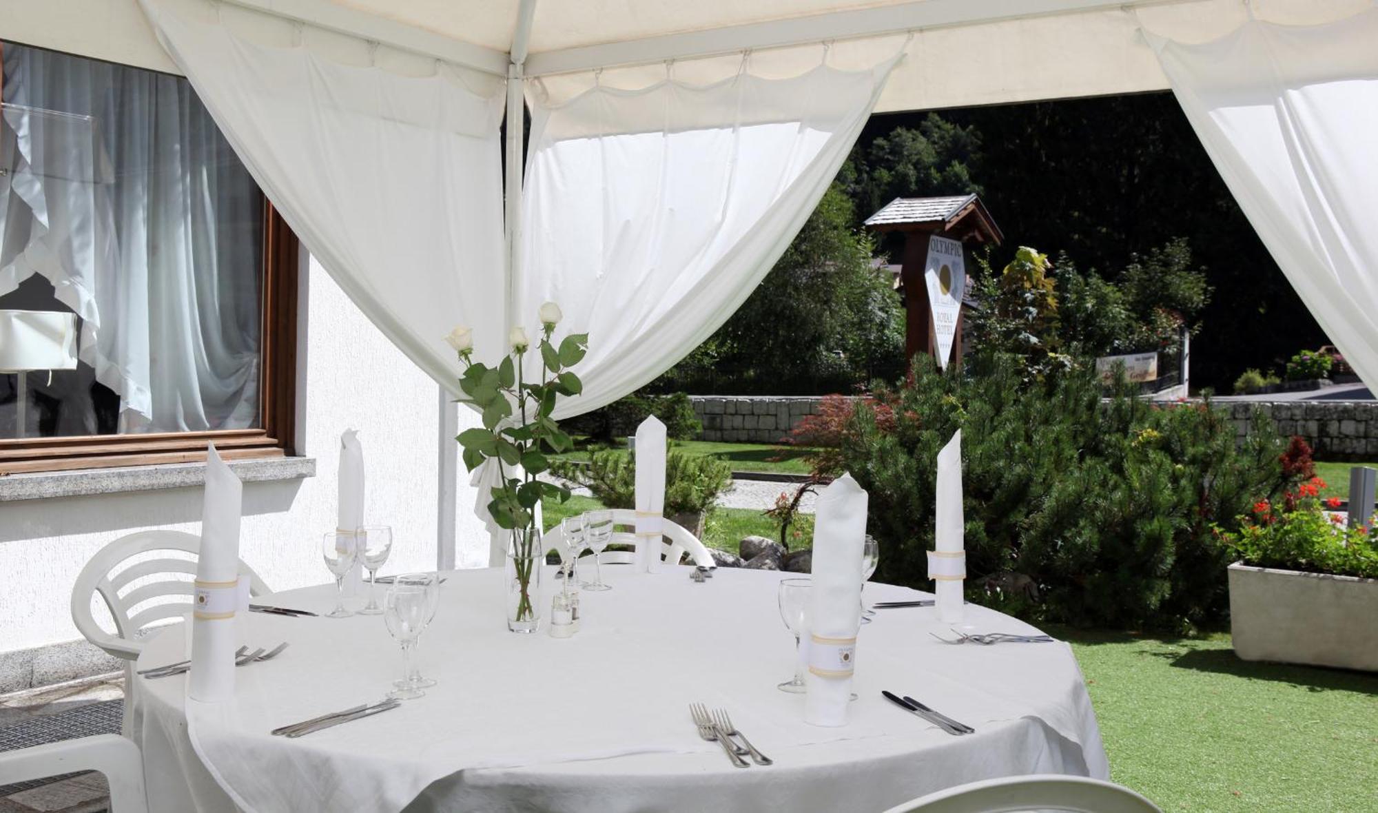 Royal Olympic Hotel Pinzolo Bagian luar foto