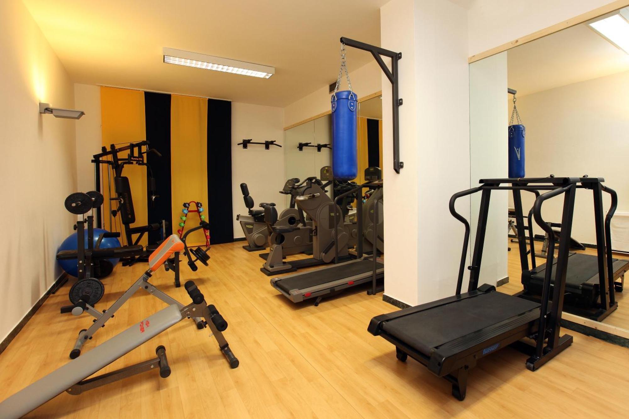 Royal Olympic Hotel Pinzolo Bagian luar foto