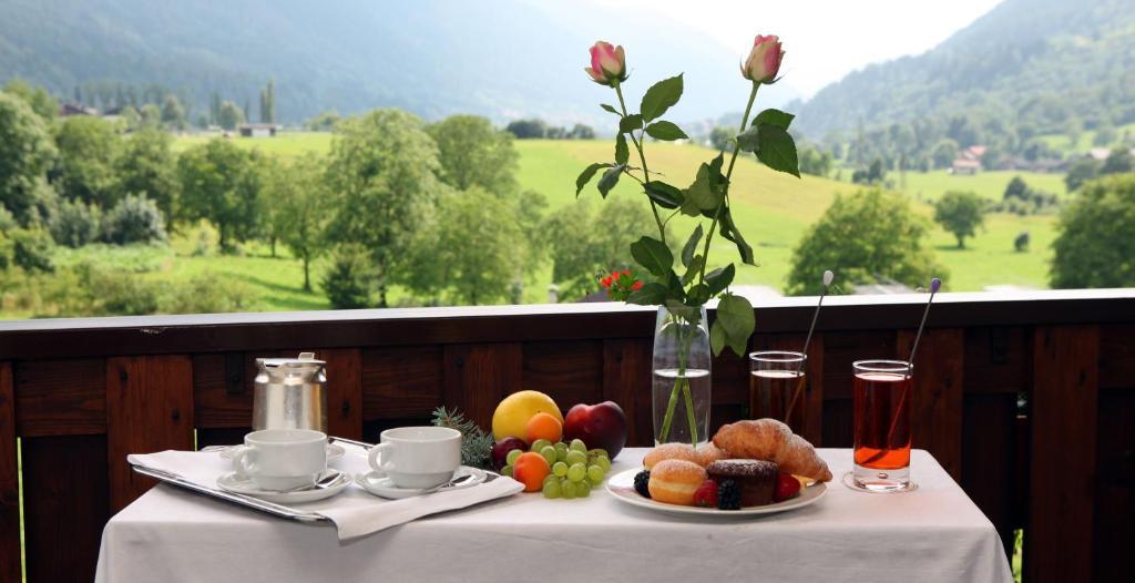 Royal Olympic Hotel Pinzolo Ruang foto